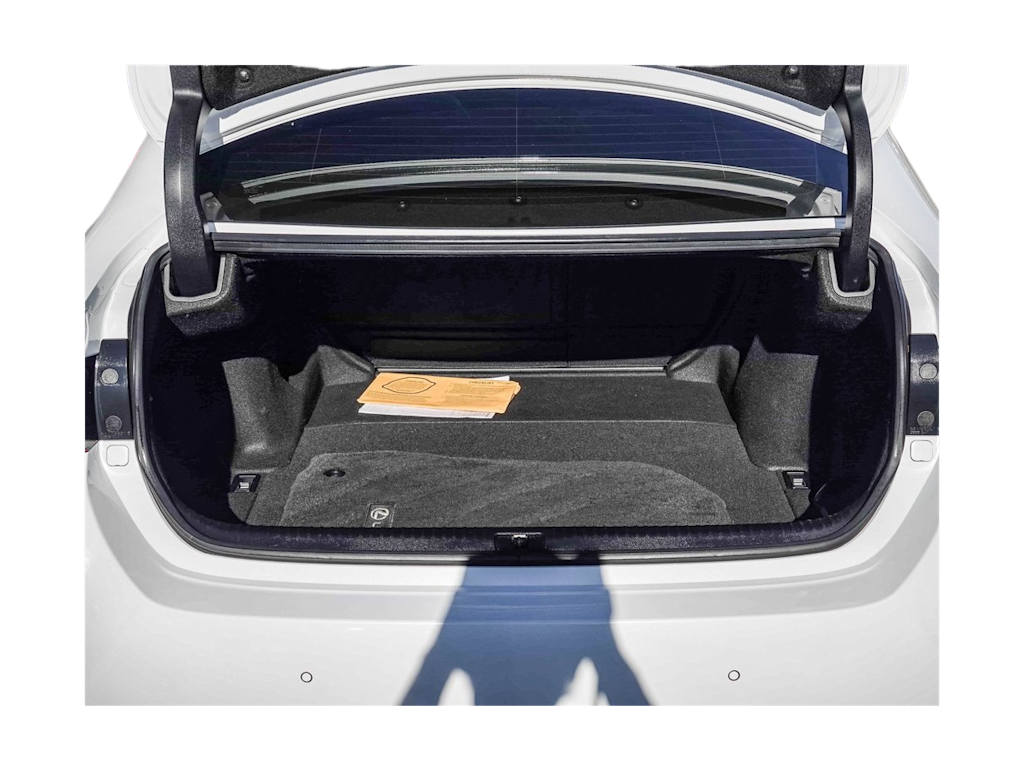 Thumbnail: 2016 Lexus RC - 15