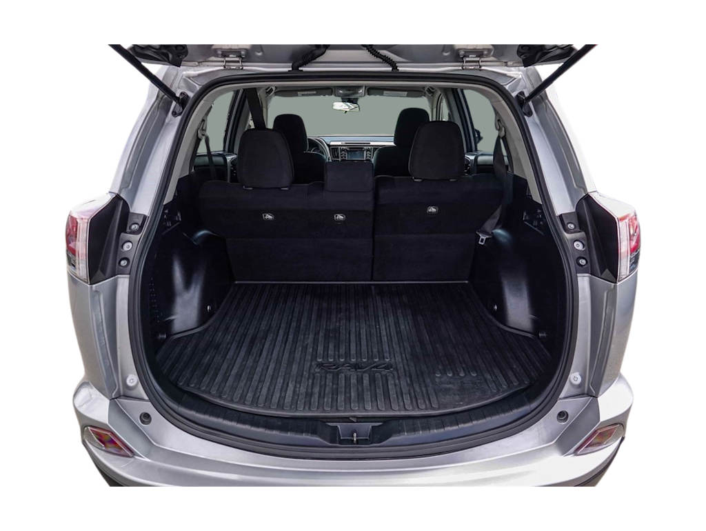 Thumbnail: 2018 Toyota RAV4 - 15