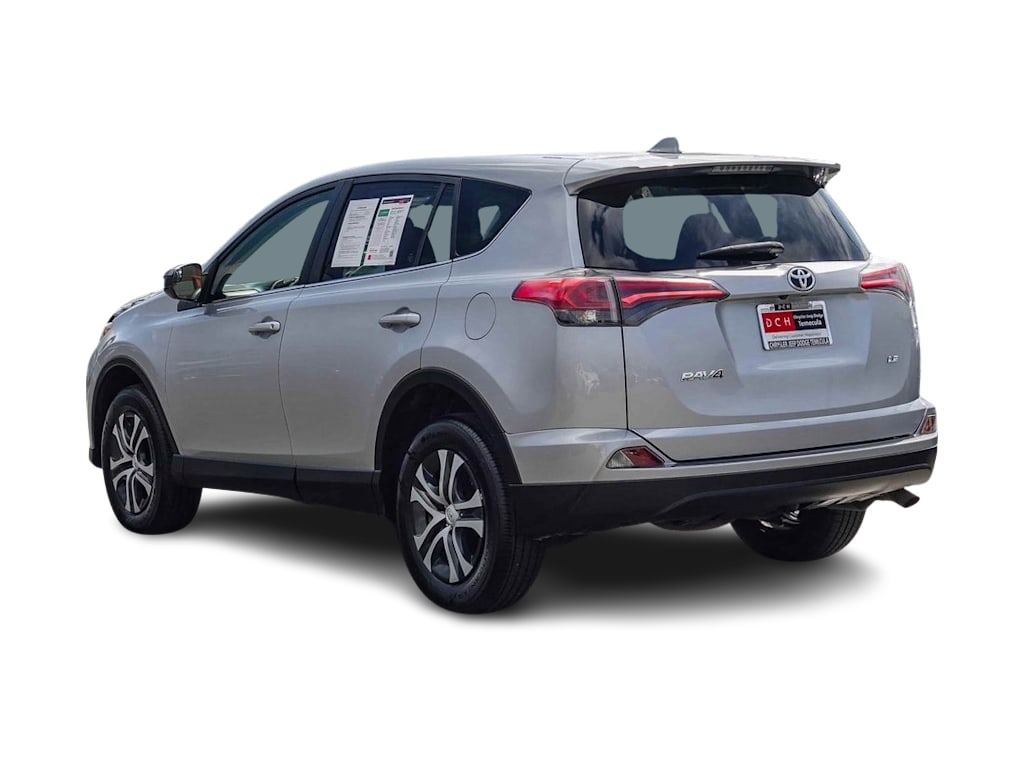 Thumbnail: 2018 Toyota RAV4 - 3