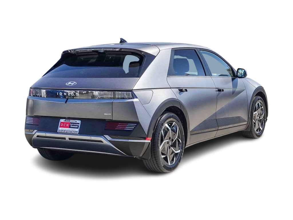 Thumbnail: 2023 Hyundai Ioniq 5 - 18