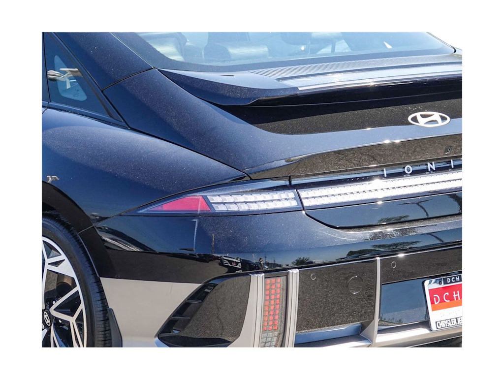 Thumbnail: 2024 Hyundai Ioniq 6 - 18