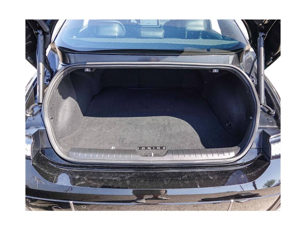 Thumbnail: 2024 Hyundai Ioniq 6 - 14