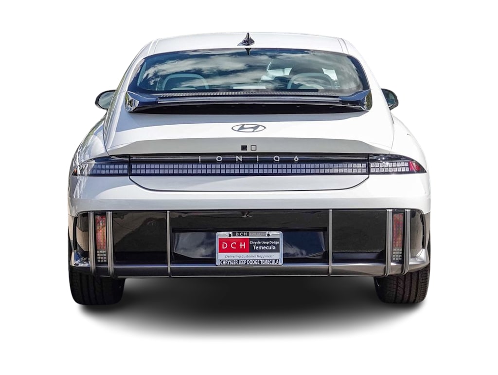 Thumbnail: 2023 Hyundai Ioniq 6 - 16