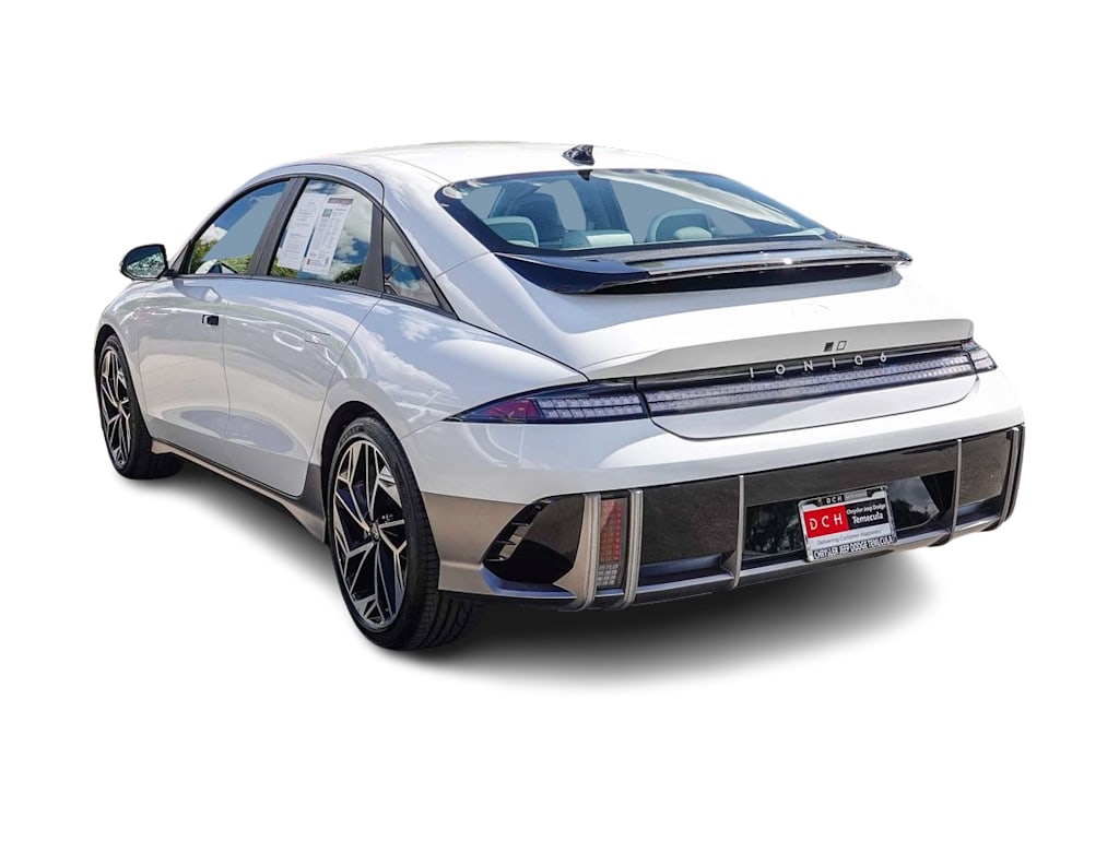 Thumbnail: 2023 Hyundai Ioniq 6 - 3