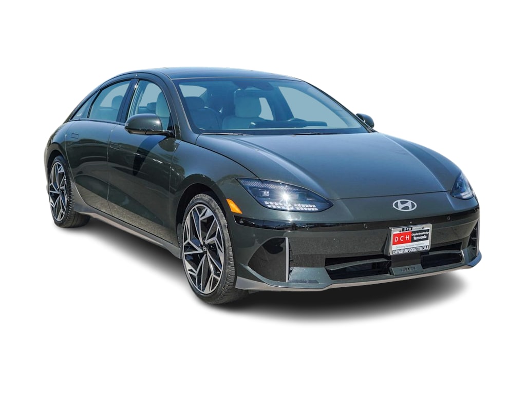 Thumbnail: 2023 Hyundai Ioniq 6 - 16