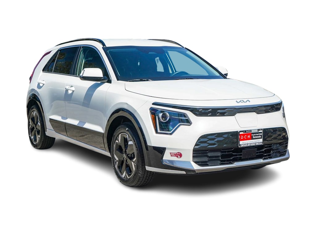 Thumbnail: 2024 Kia Niro - 17