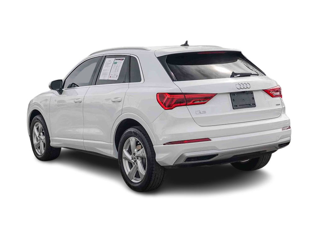 Thumbnail: 2020 Audi Q3 - 3