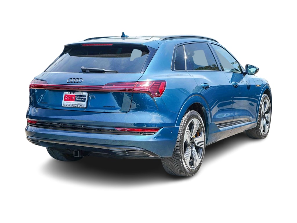 Thumbnail: 2023 Audi e-tron - 19