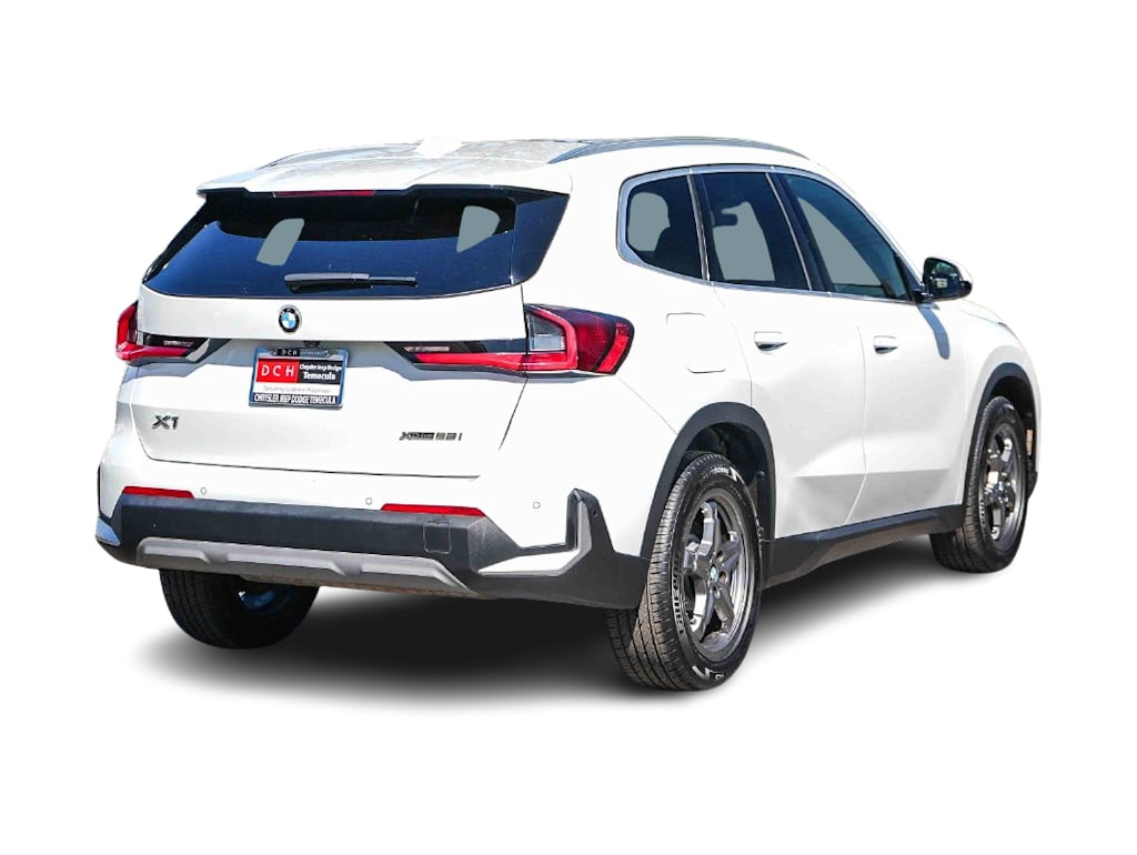 Thumbnail: 2023 BMW X1 - 21