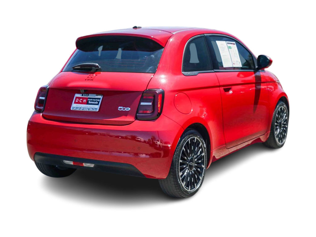 Thumbnail: 2024 Fiat 500e - 18