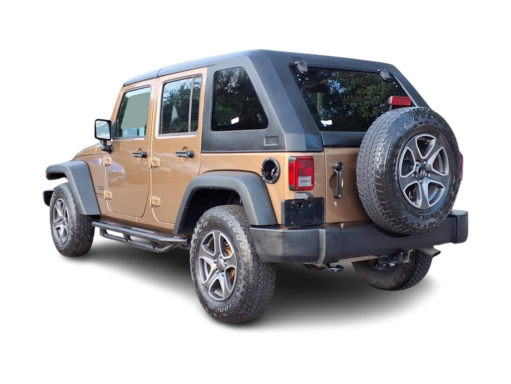 Thumbnail: 2015 Jeep Wrangler - 3