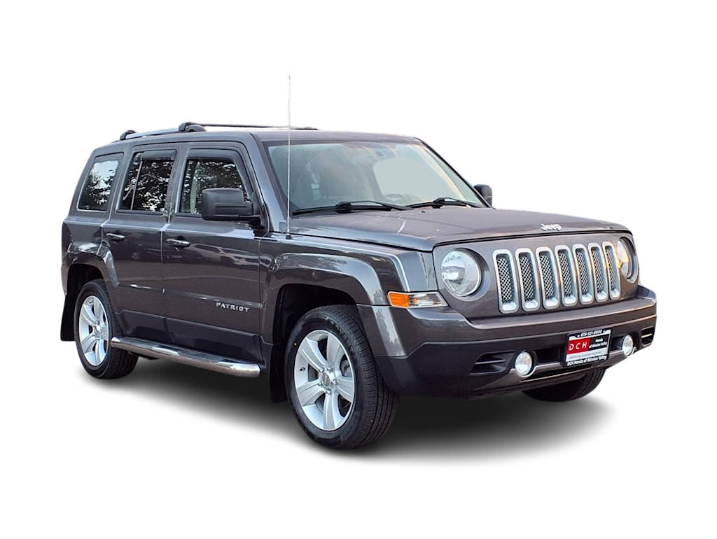 Thumbnail: 2017 Jeep Patriot - 13