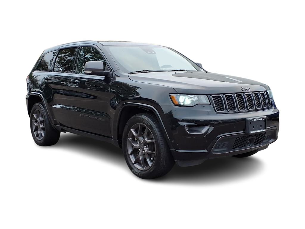 Thumbnail: 2021 Jeep Grand Cherokee - 14