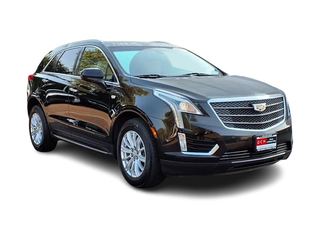 Thumbnail: 2017 Cadillac XT5 - 13