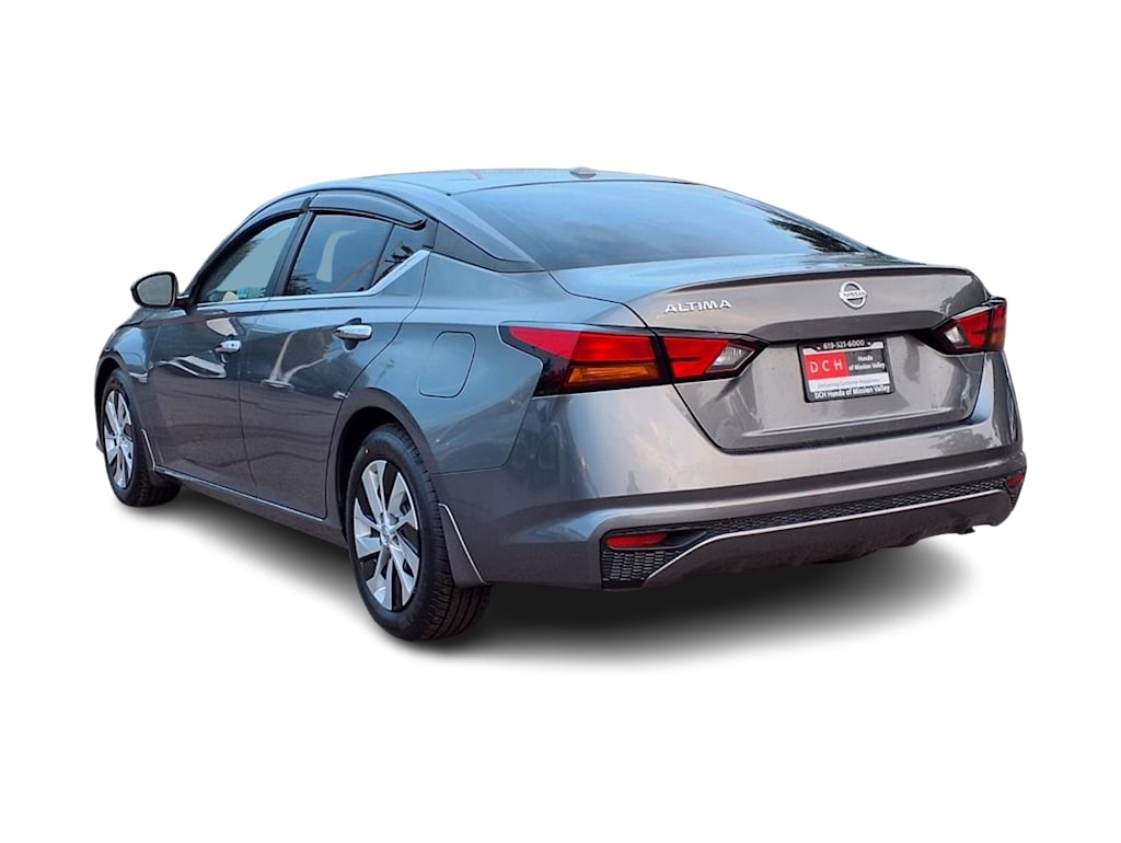 Thumbnail: 2020 Nissan Altima - 3