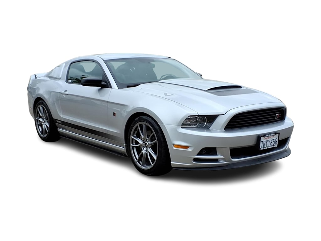 Thumbnail: 2013 Ford Mustang - 14