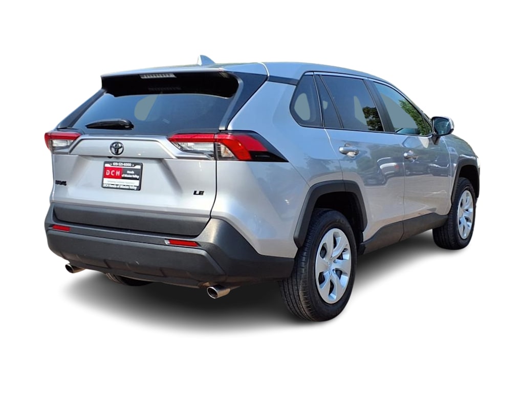Thumbnail: 2022 Toyota RAV4 - 15