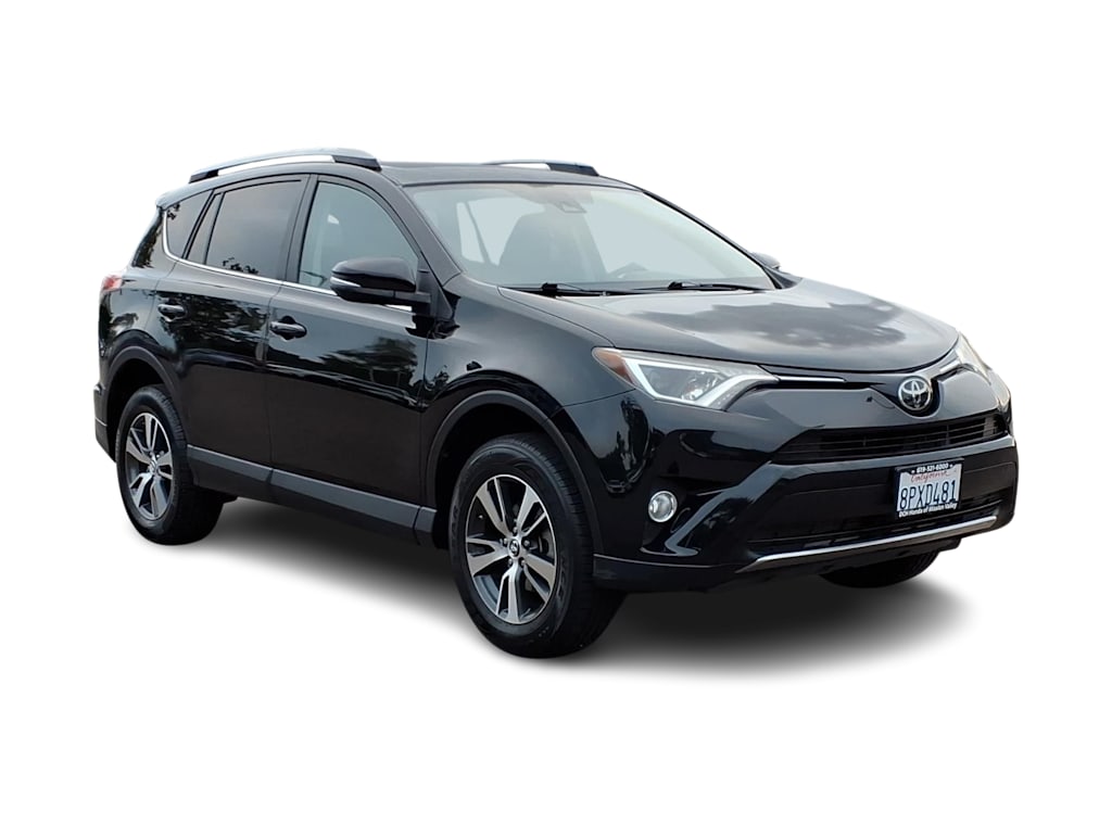 Thumbnail: 2017 Toyota RAV4 - 14