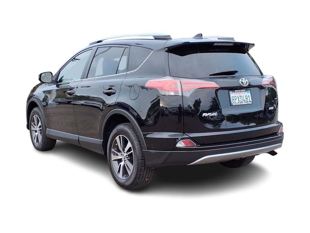 Thumbnail: 2017 Toyota RAV4 - 3