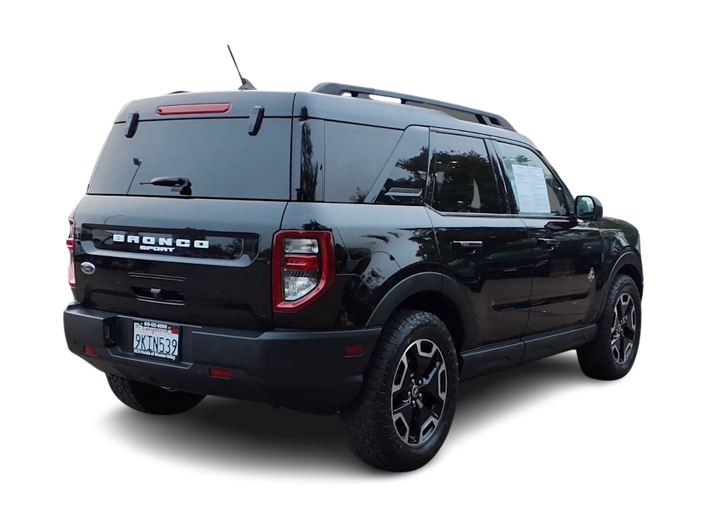 Thumbnail: 2023 Ford Bronco Sport - 15