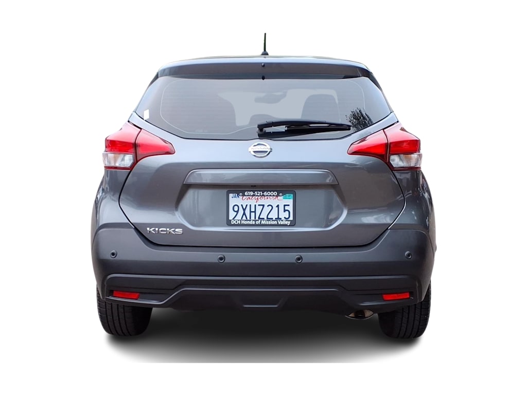 Thumbnail: 2020 Nissan Kicks - 4