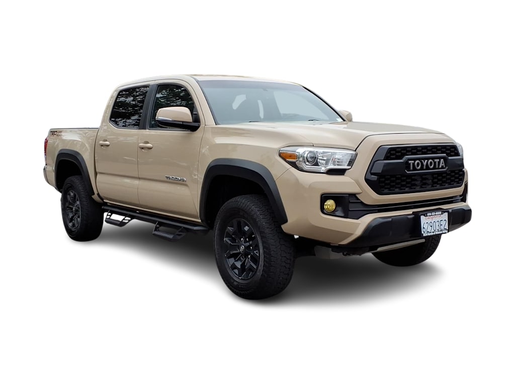 Thumbnail: 2017 Toyota Tacoma - 14