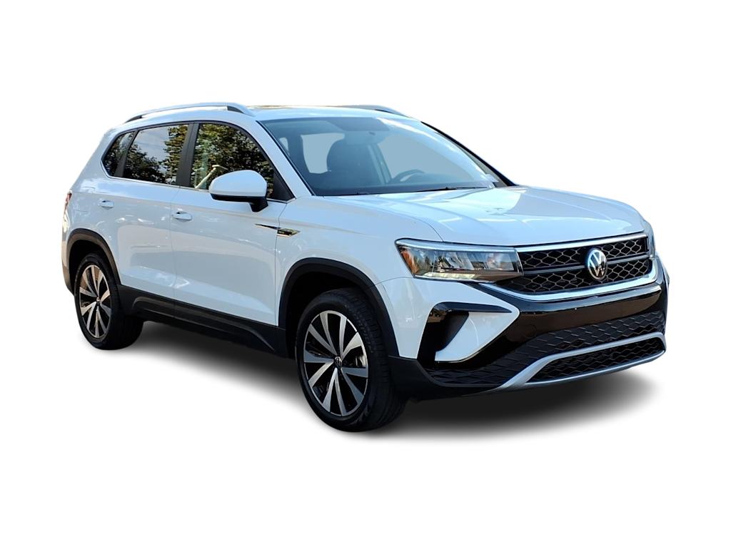 Thumbnail: 2022 Volkswagen Taos - 13