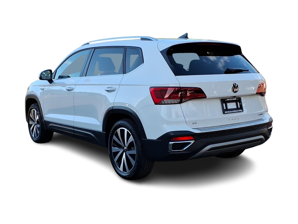 Thumbnail: 2022 Volkswagen Taos - 3