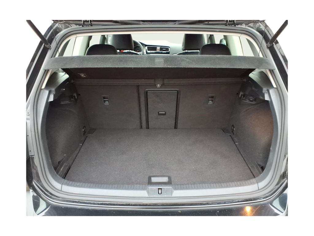 Thumbnail: 2015 Volkswagen Golf - 13