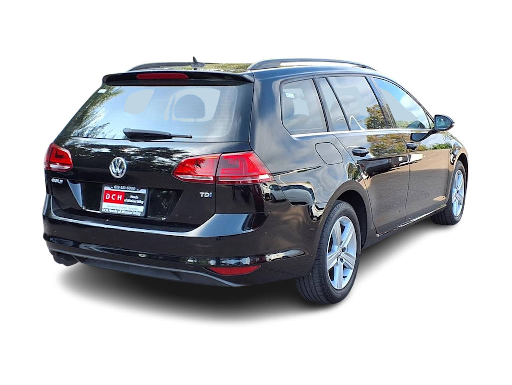 Thumbnail: 2015 Volkswagen Golf - 14