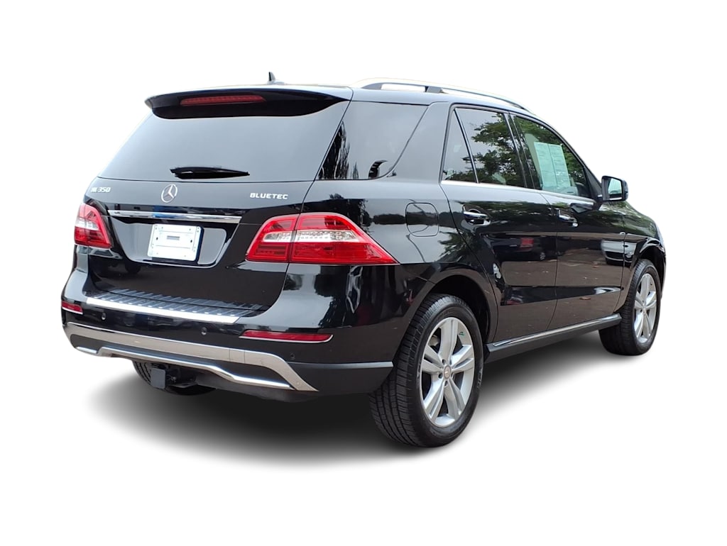 Thumbnail: 2012 Mercedes-Benz M-Class - 15