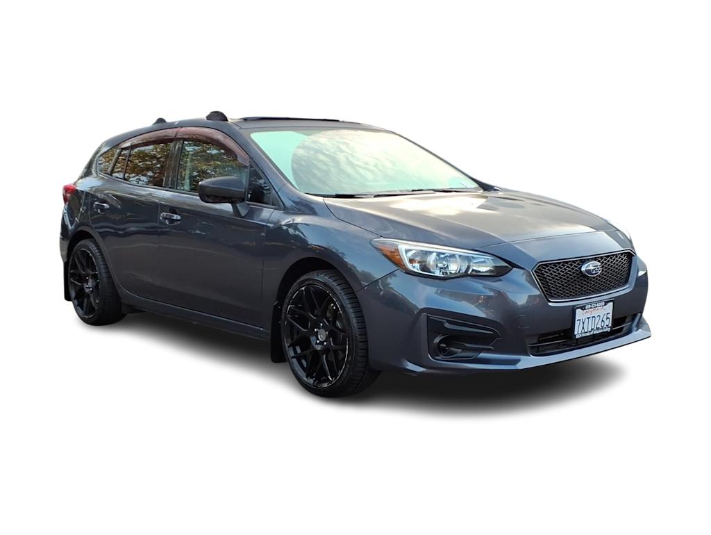 Thumbnail: 2017 Subaru Impreza - 14