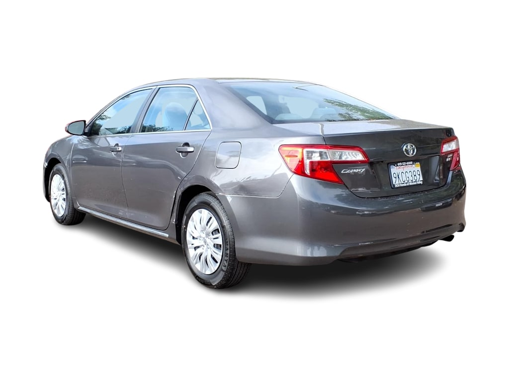 Thumbnail: 2014 Toyota Camry - 3
