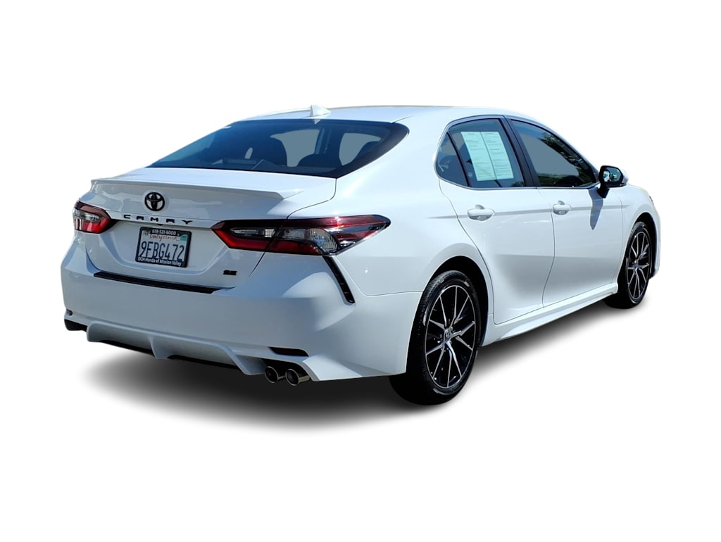 Thumbnail: 2023 Toyota Camry - 14