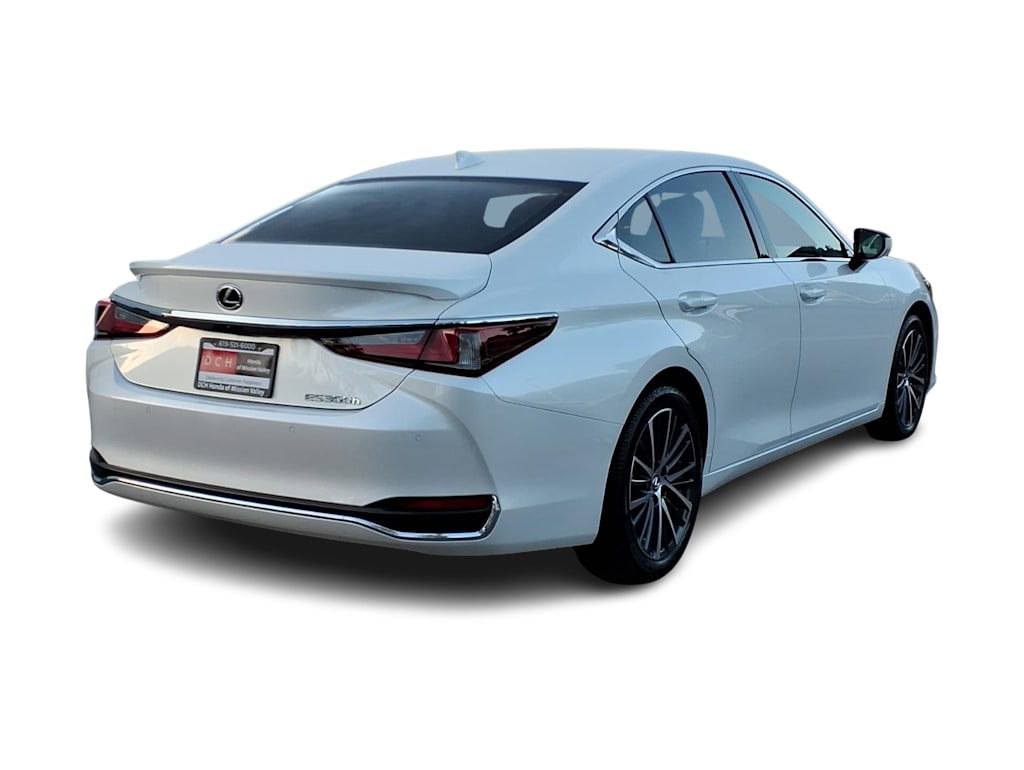 Thumbnail: 2024 Lexus ES - 14