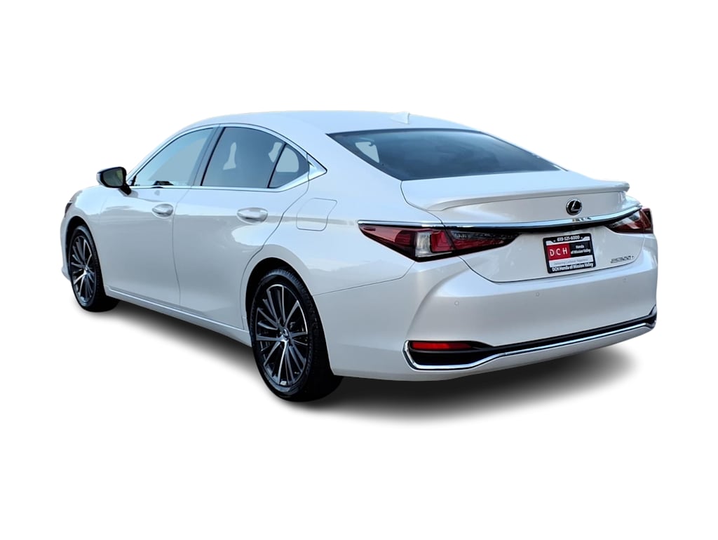 Thumbnail: 2024 Lexus ES - 3