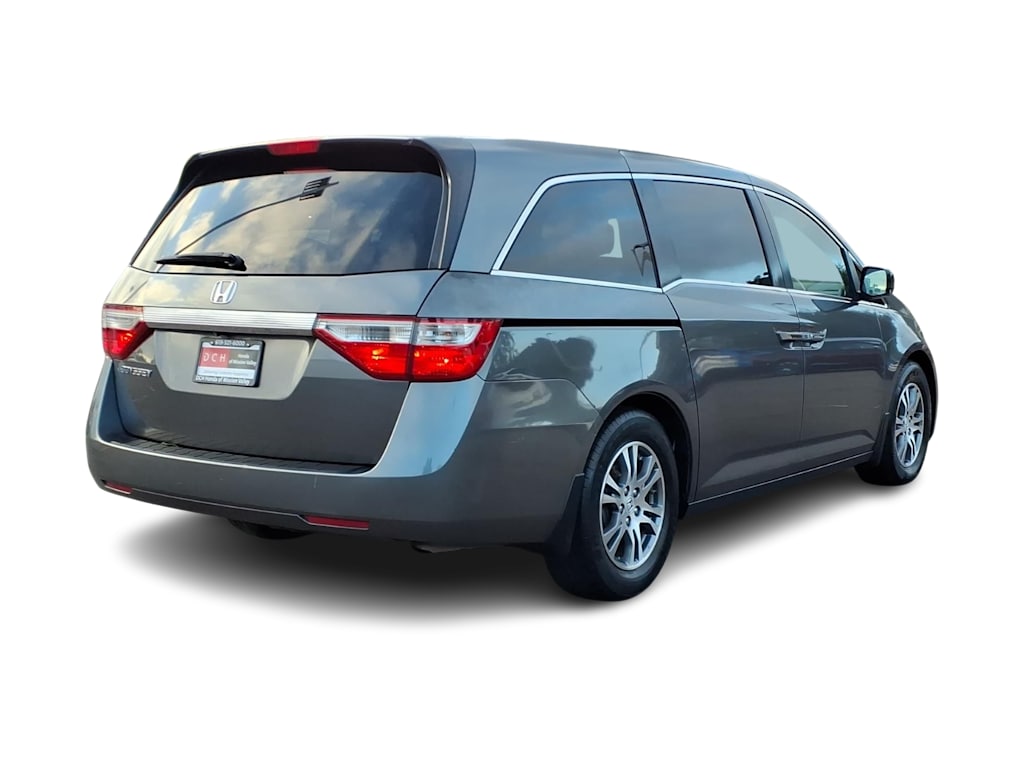 Thumbnail: 2013 Honda Odyssey - 14