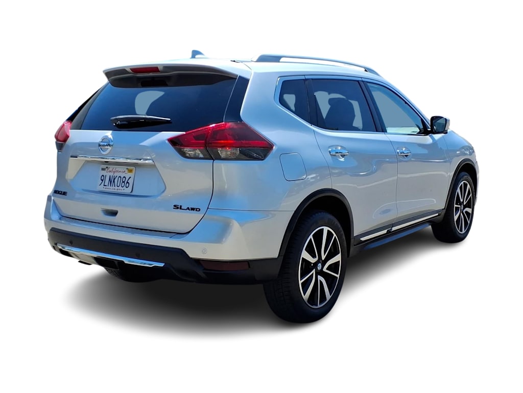 Thumbnail: 2020 Nissan Rogue - 16