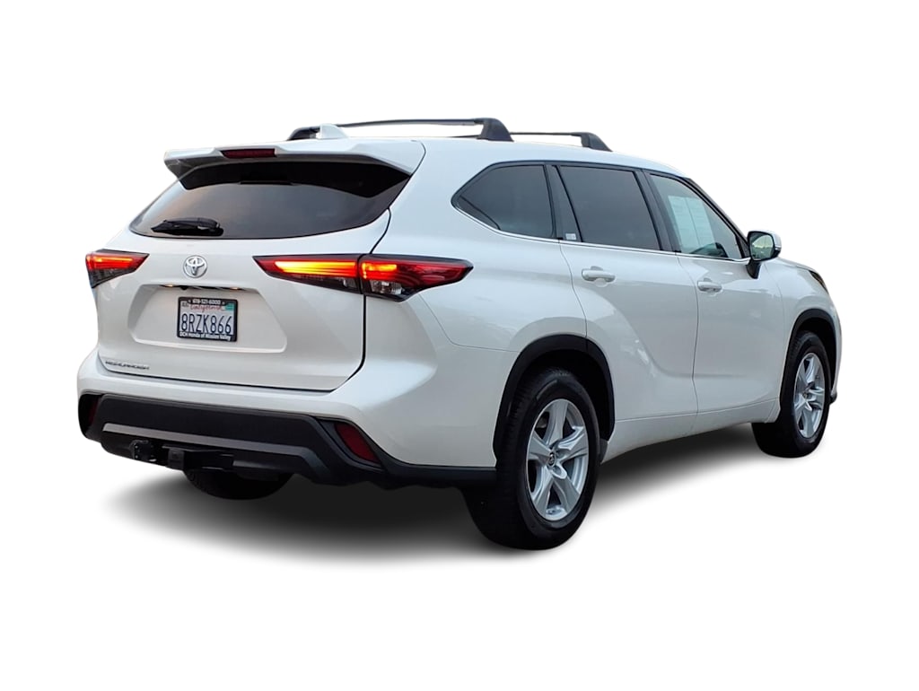 Thumbnail: 2020 Toyota Highlander - 15