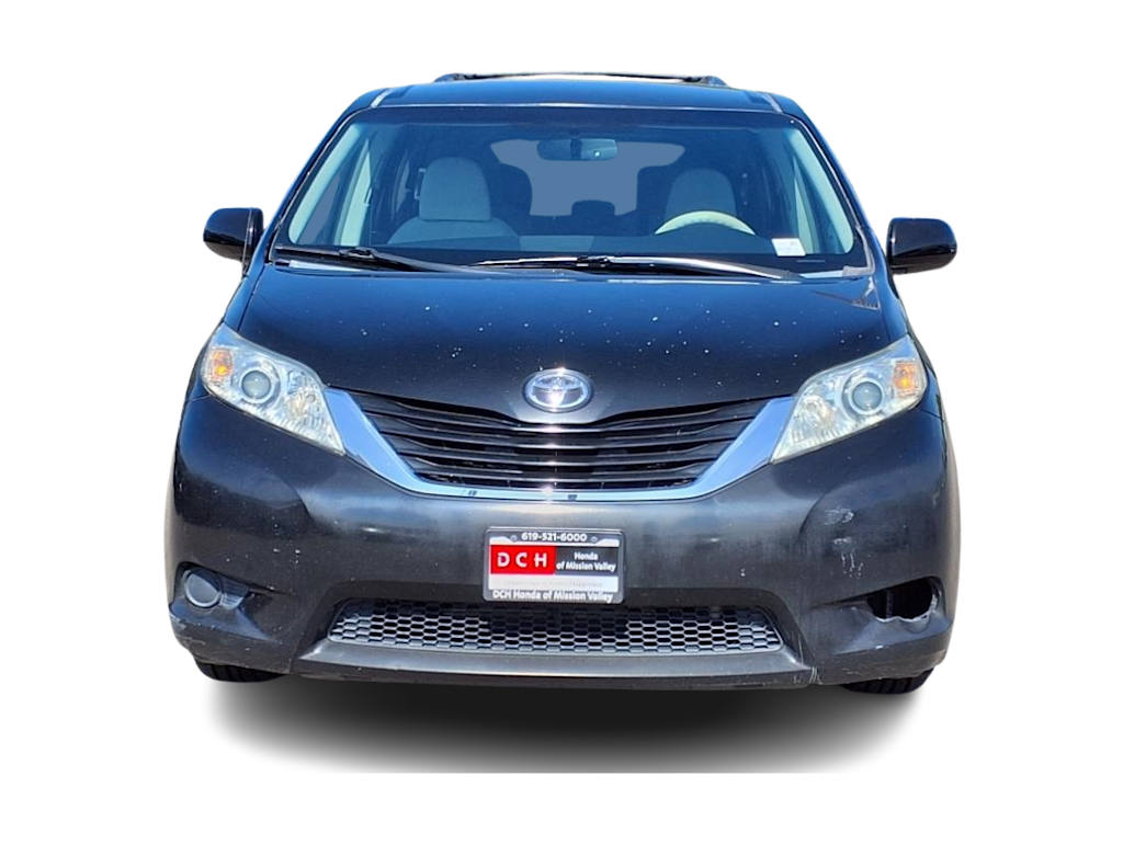 2012 Toyota Sienna LE 6