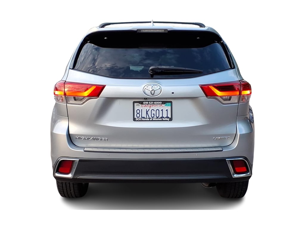 Thumbnail: 2019 Toyota Highlander - 4