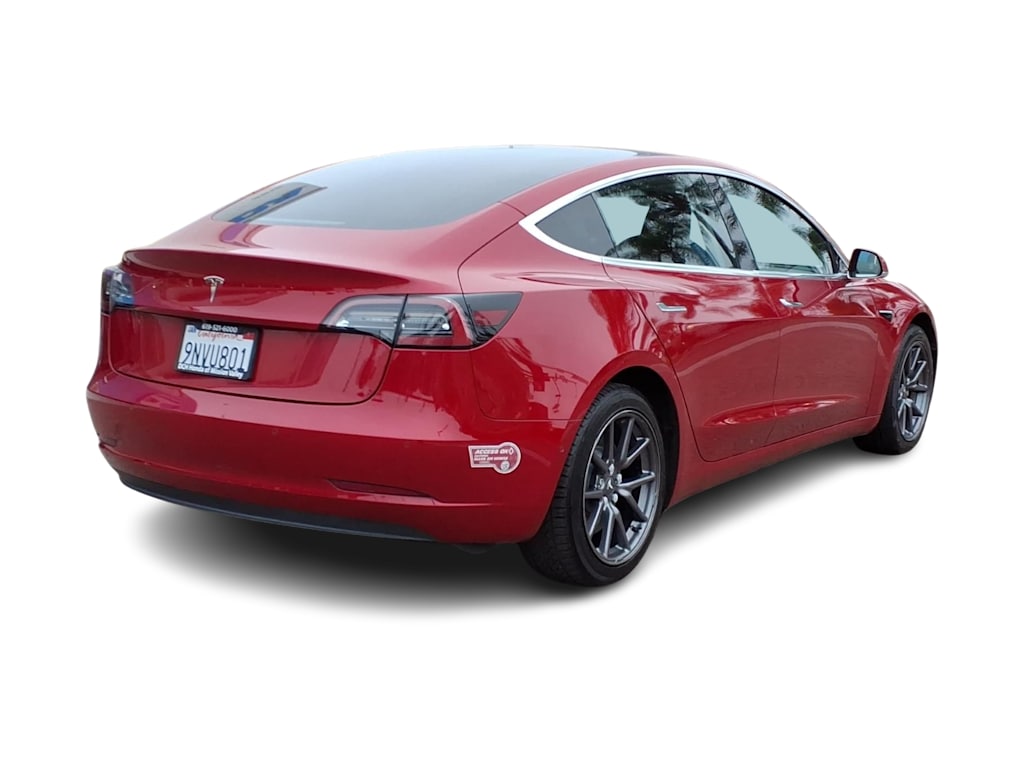 Thumbnail: 2018 Tesla Model 3 - 15