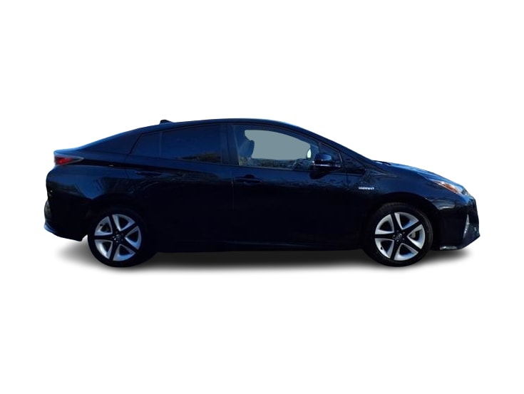 2018 Toyota Prius Three Touring 13