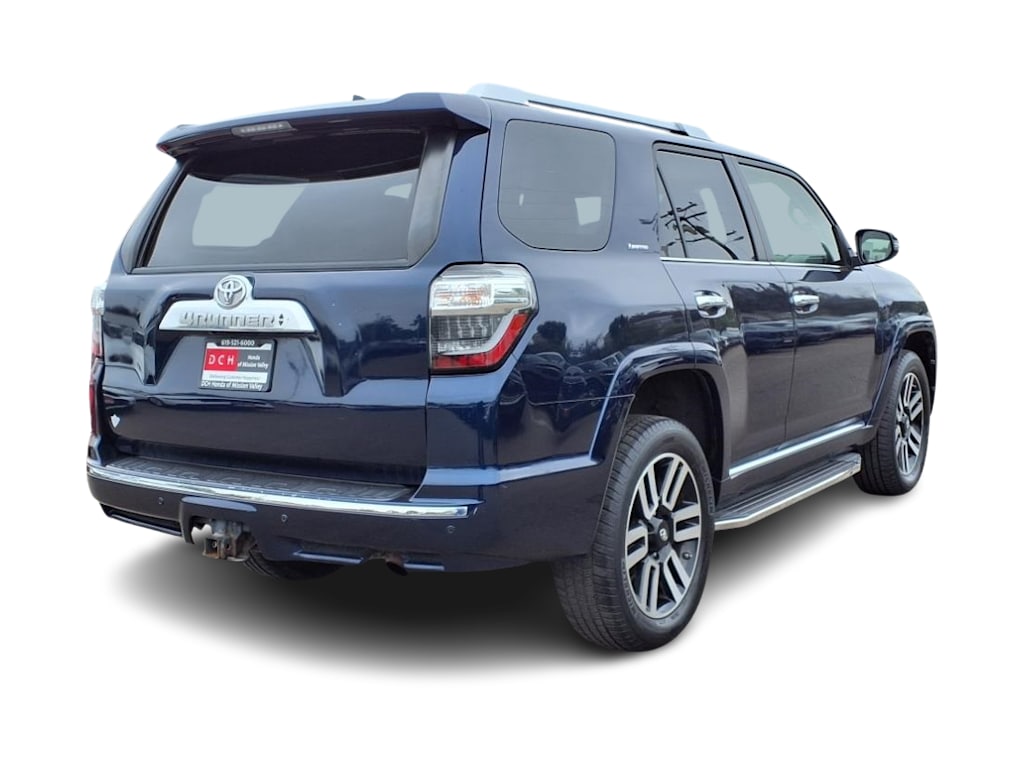 Thumbnail: 2017 Toyota 4Runner - 13