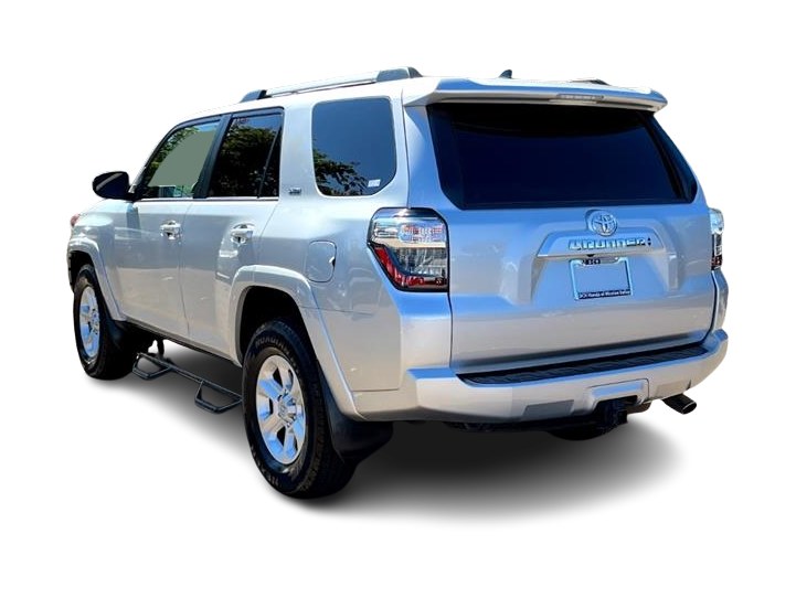 2021 Toyota 4Runner SR5 3