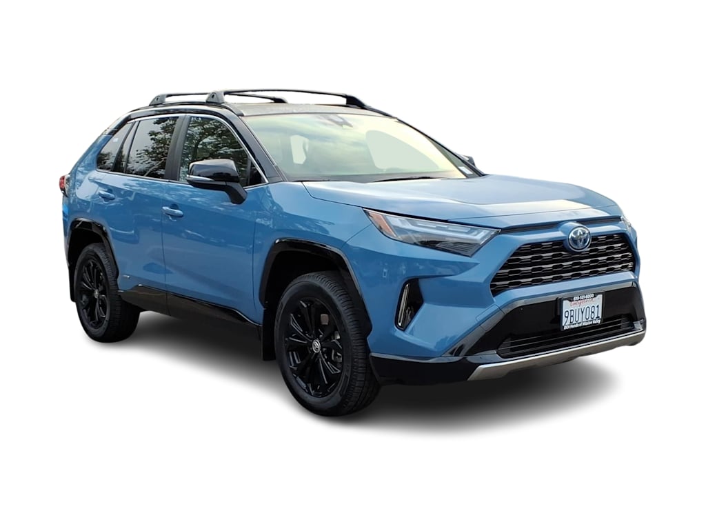 Thumbnail: 2022 Toyota RAV4 - 13