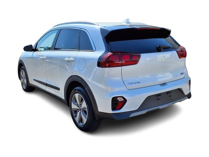 2022 Kia Niro LX 3