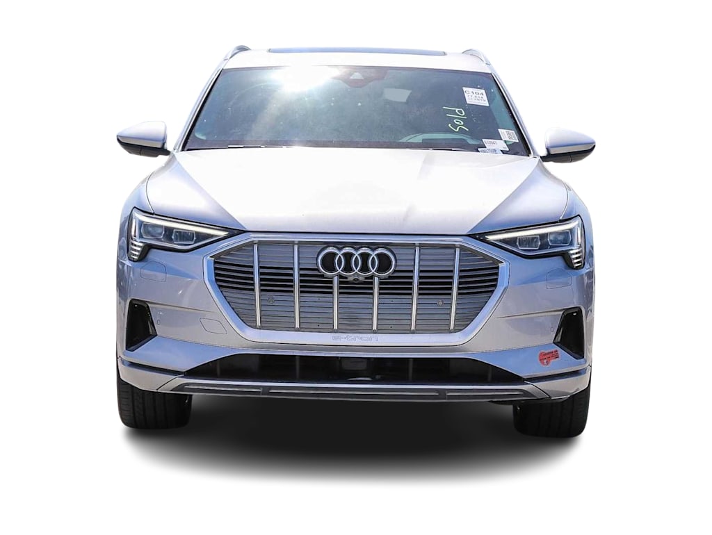 Thumbnail: 2019 Audi e-tron - 4