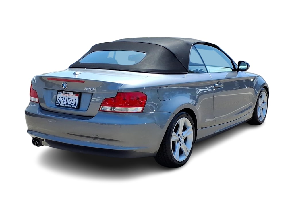 Thumbnail: 2011 BMW 1 Series - 14