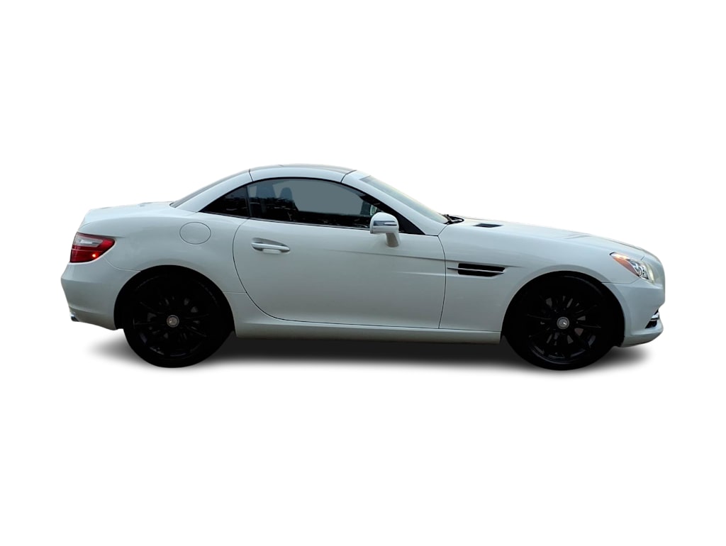 Thumbnail: 2016 Mercedes-Benz SLK - 14